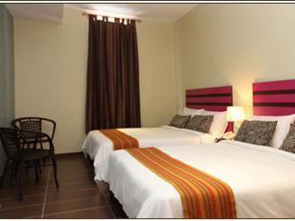 Est Penang Hotell Bayan Lepas Exteriör bild